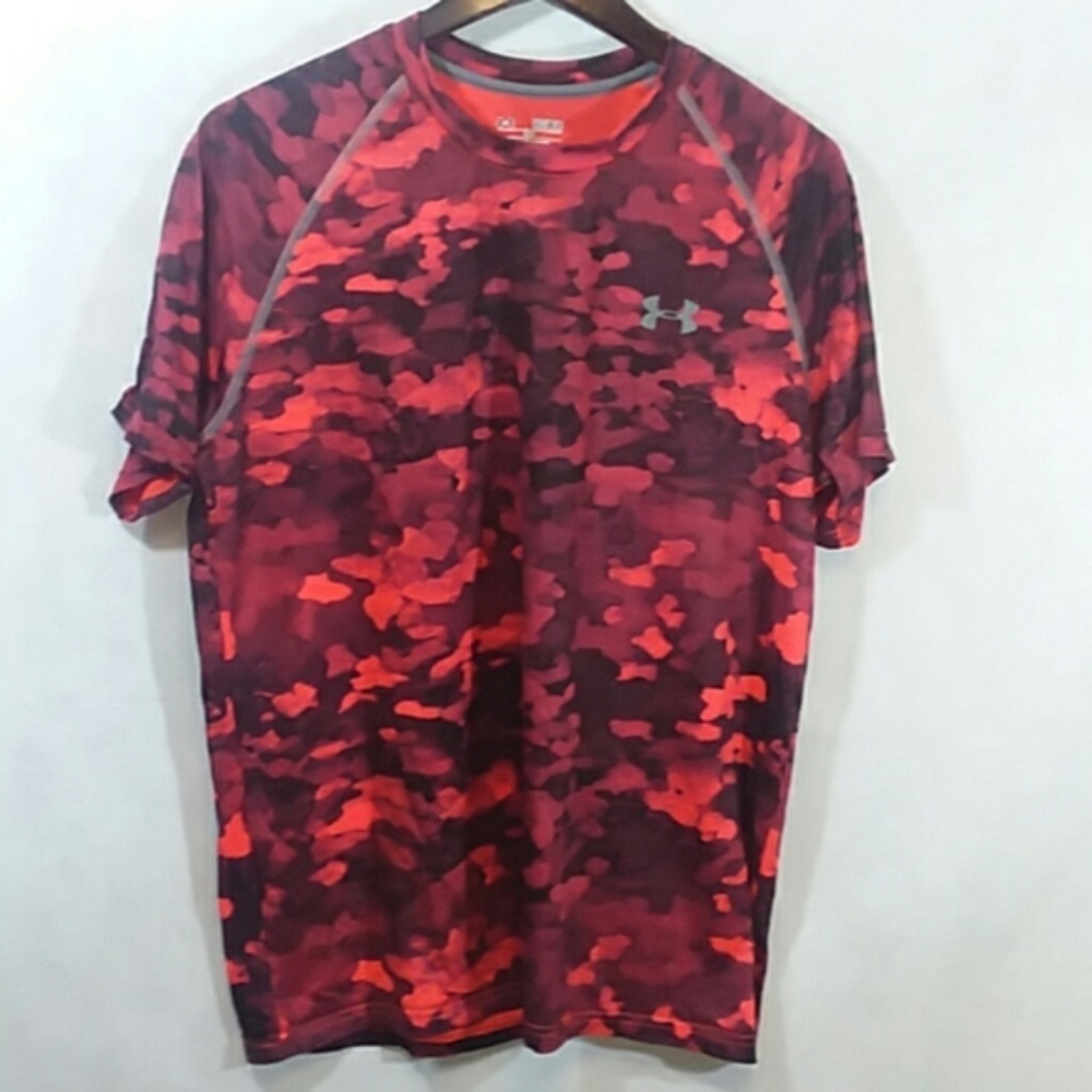 Under Armour Red Camo Workout T-shirt Size M
